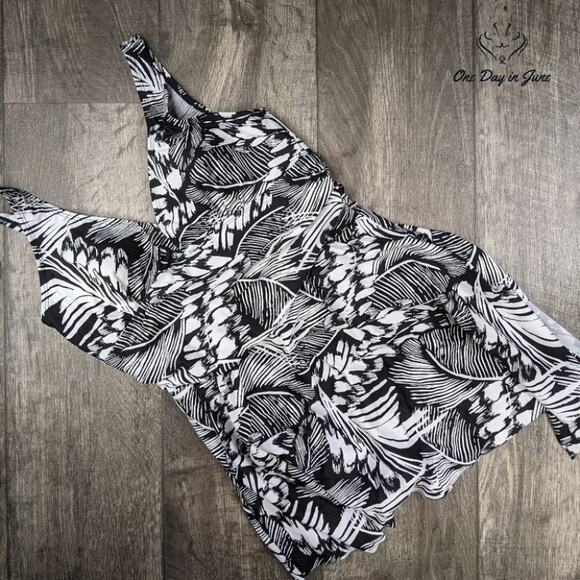 Blencot V Neck Printed One Piece Swimdress Size L - Picture 1 of 2
